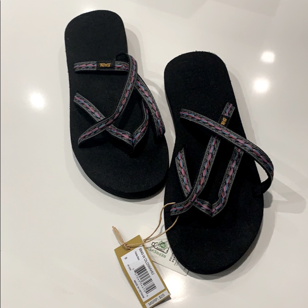 Teva Olowahu sandals